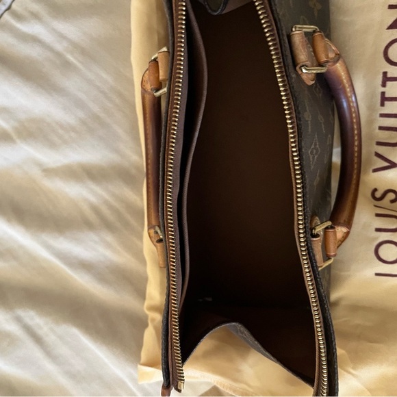 Rare Authentic Louis Vuitton Vintage Bag - Picture 4 of 8